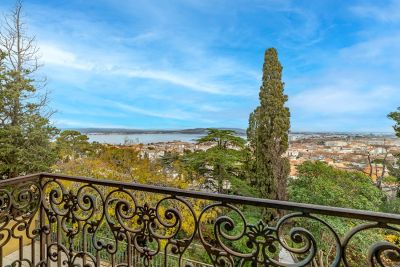 Sale House Sète 8&nbsp;Rooms 383&nbsp;m²