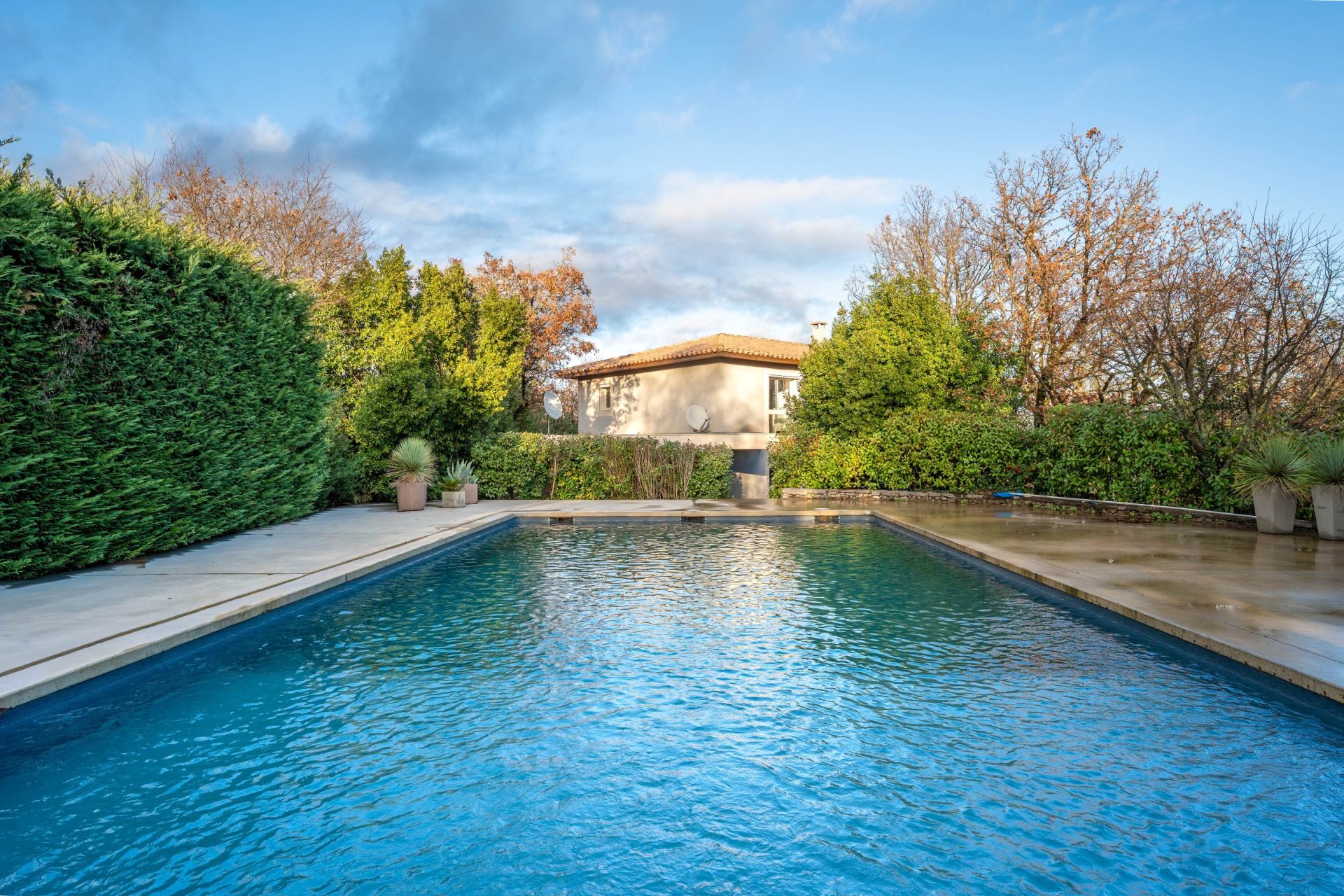 house 7 Rooms for sale on ST MARTIN DE LONDRES (34380)