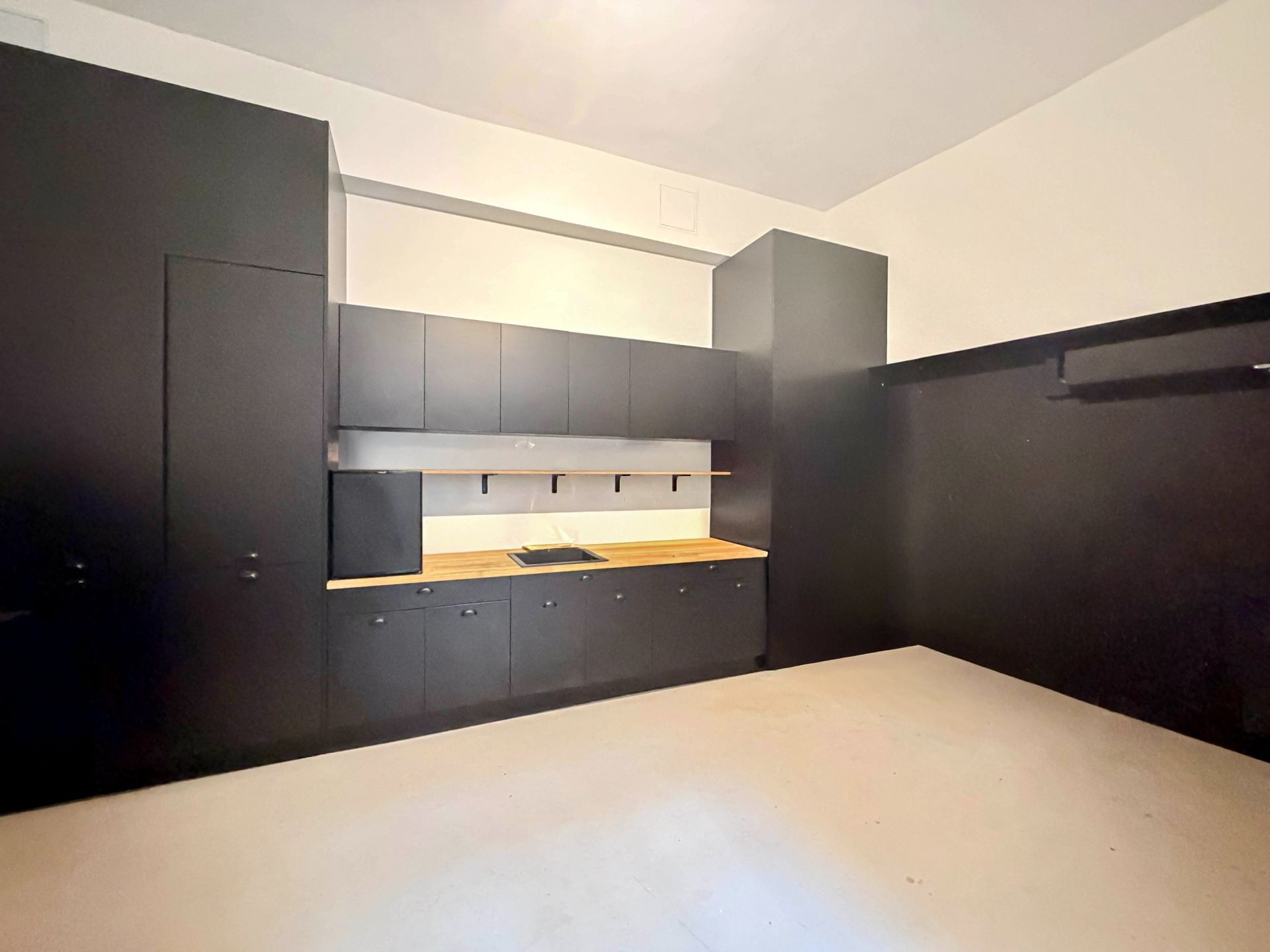 apartment 6 Rooms for sale on MONTPELLIER (34000)