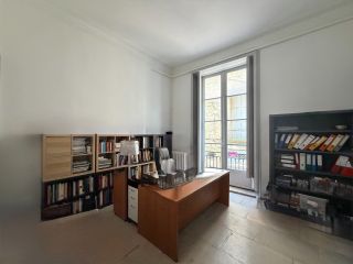 apartment 6 Rooms for sale on MONTPELLIER (34000)