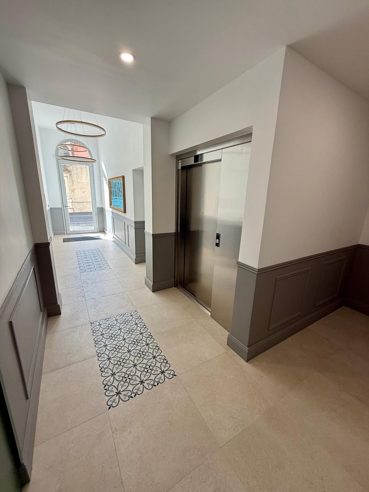 apartment 2 Rooms for sale on PIGNAN (34570)