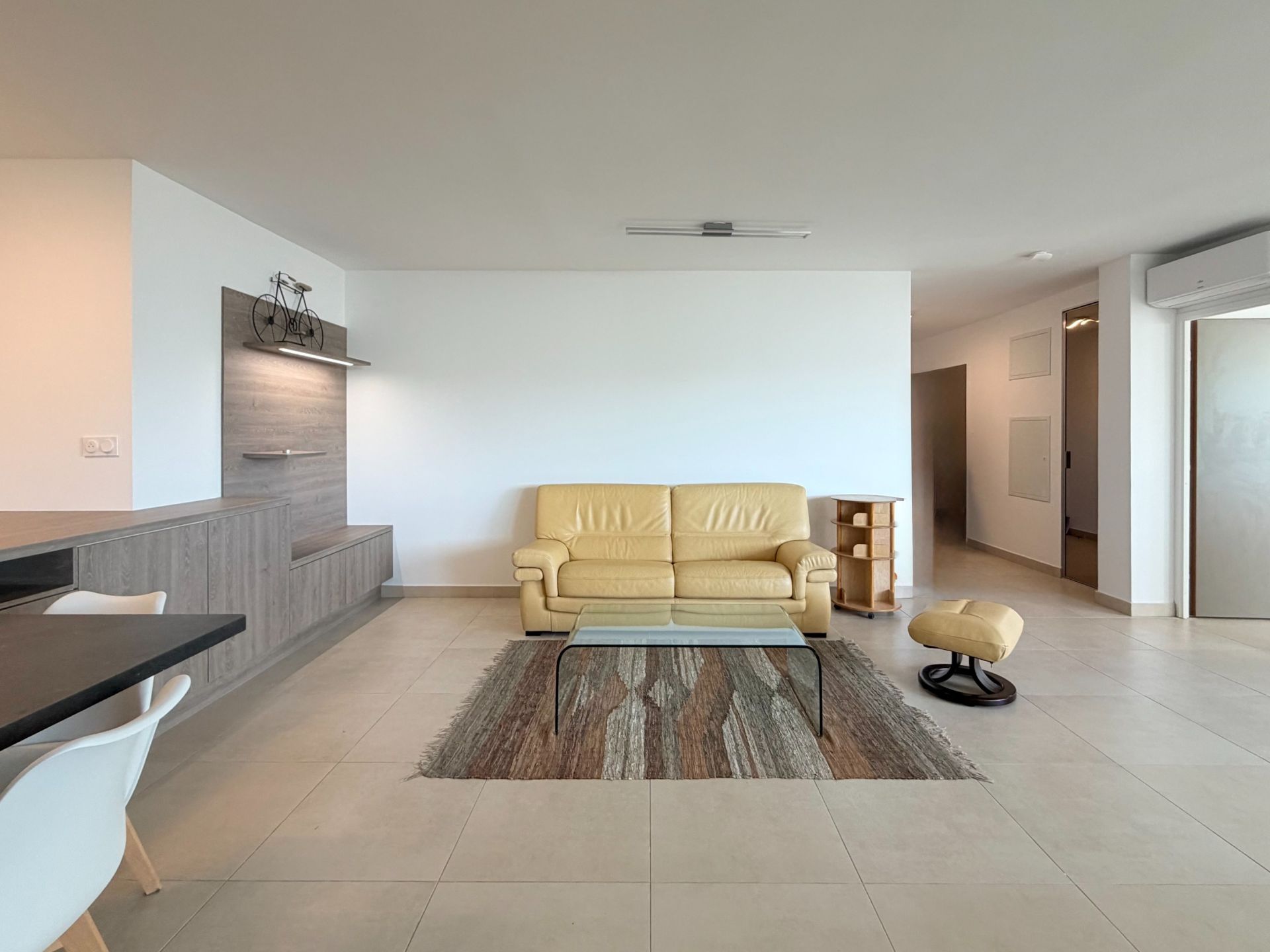 apartment 4 Rooms for sale on LA GRANDE MOTTE (34280)