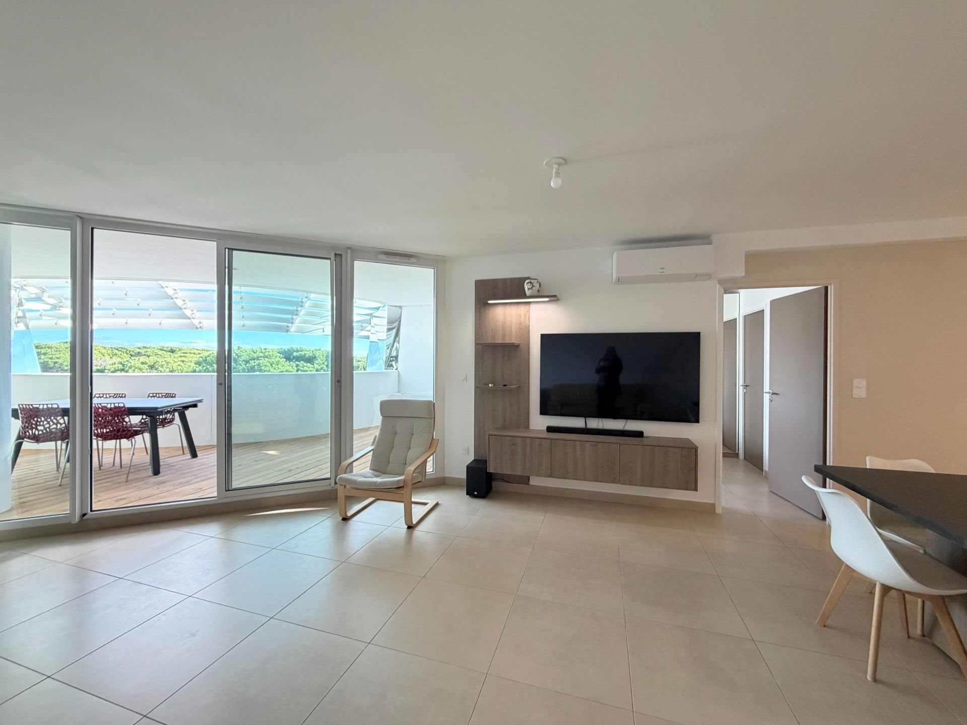 apartment 4 Rooms for sale on LA GRANDE MOTTE (34280)