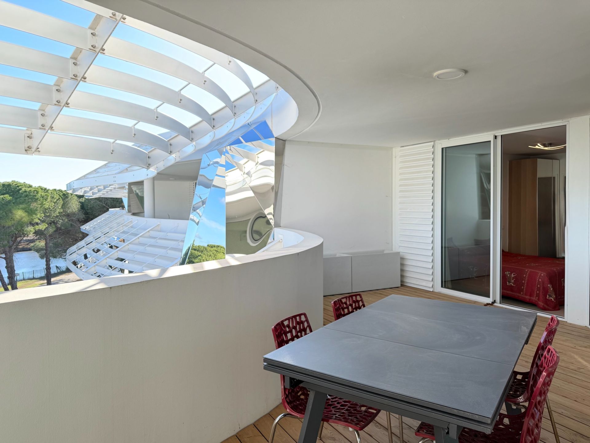 apartment 4 Rooms for sale on LA GRANDE MOTTE (34280)