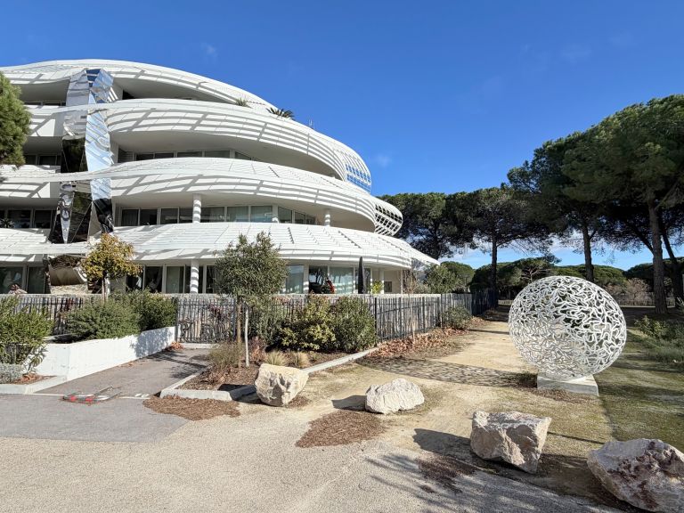 apartment 4 Rooms for sale on LA GRANDE MOTTE (34280)