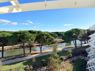 apartment 4 Rooms for sale on LA GRANDE MOTTE (34280)
