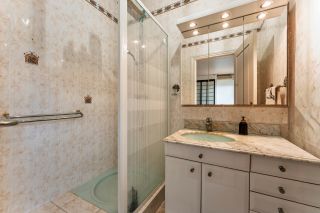 apartment 4 Rooms for sale on MONTPELLIER (34000)