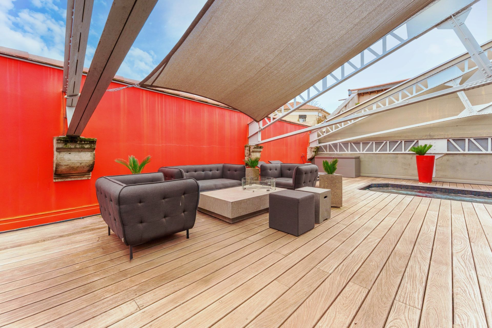 triplex 5 Rooms for sale on MONTPELLIER (34000)