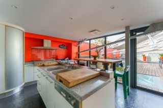 triplex 5 Rooms for sale on MONTPELLIER (34000)