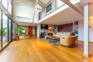 triplex 5 Rooms for sale on MONTPELLIER (34000)