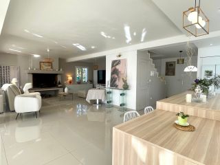 house 9 Rooms for sale on MONTPELLIER (34000)
