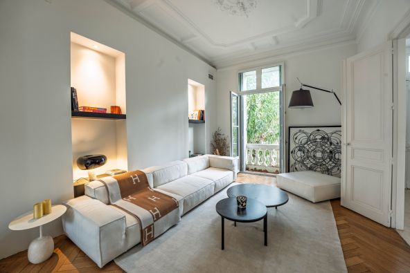 Sale Mansion (hôtel particulier) Montpellier 10&nbsp;Rooms 257&nbsp;m²