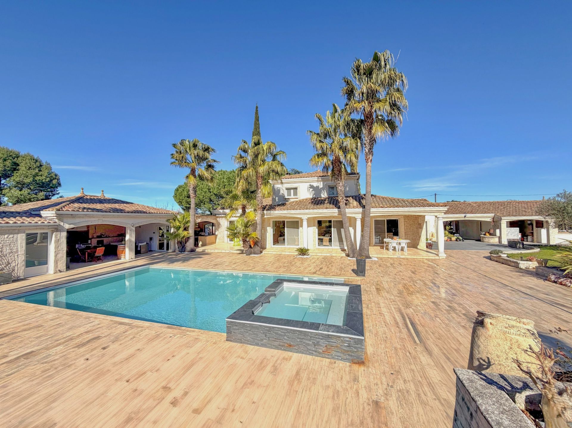 maison 7 Pièces en vente sur AGDE (34300)