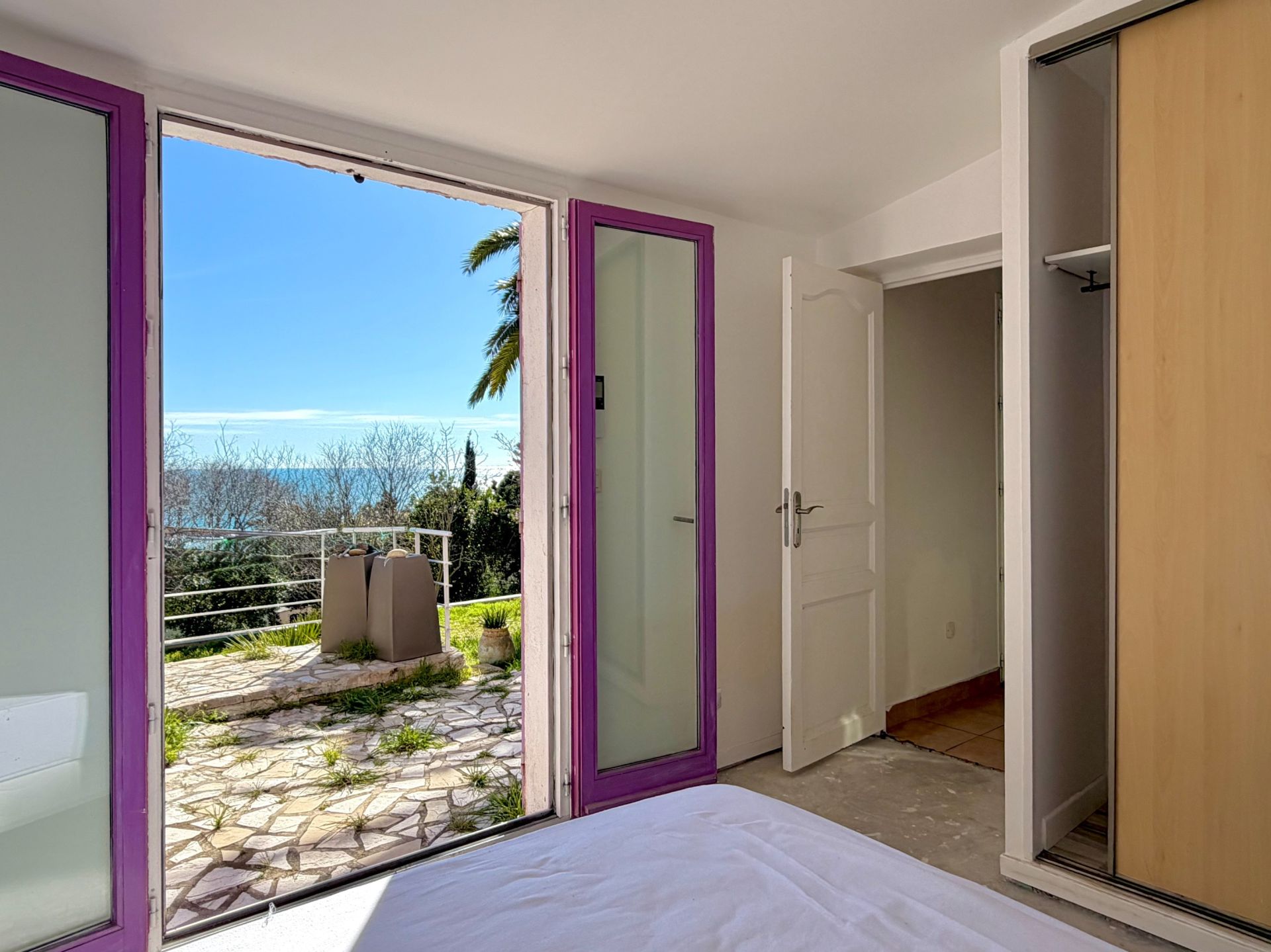 house 4 Rooms for sale on SETE (34200)