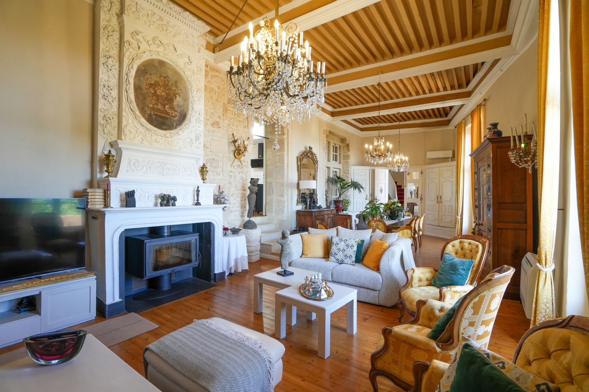 castle 16 Rooms for sale on BEZIERS (34500)