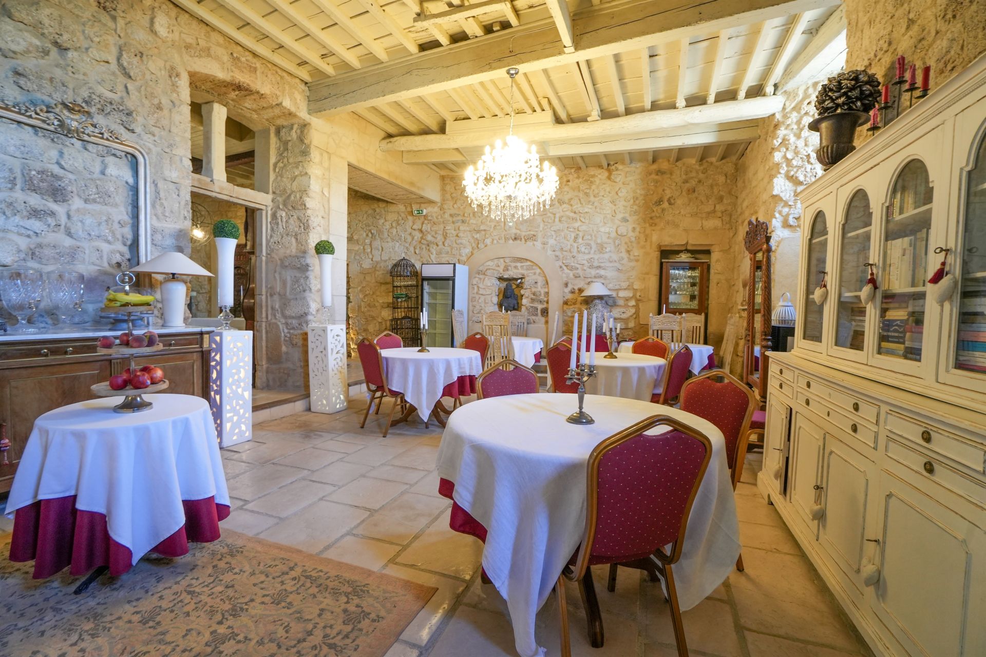 castle 16 Rooms for sale on BEZIERS (34500)