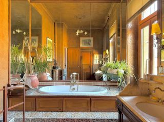 house 6 Rooms for sale on MONTPELLIER (34090)