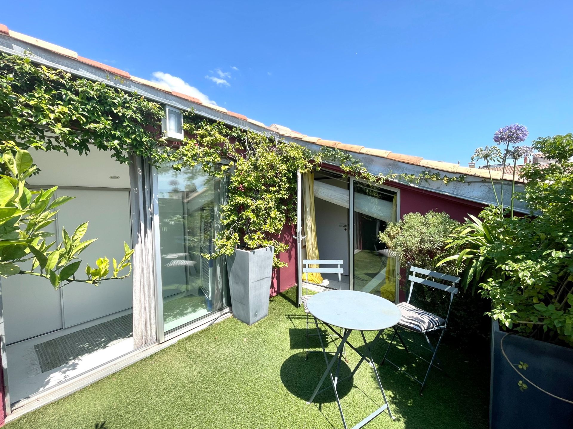 apartment 5 Rooms for sale on MONTPELLIER (34000)