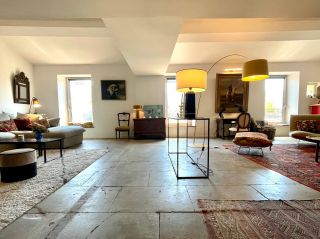 apartment 5 Rooms for sale on MONTPELLIER (34000)