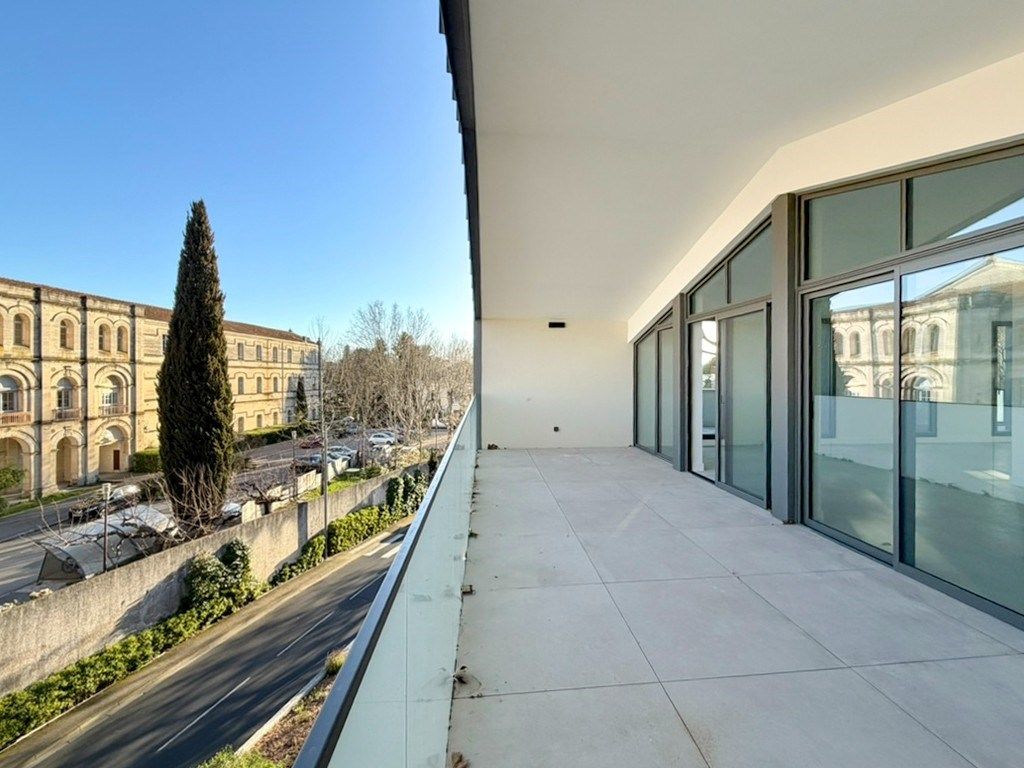 apartment 7 Rooms for sale on MONTPELLIER (34090)