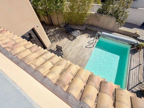 house 9 Rooms for sale on SETE (34200)