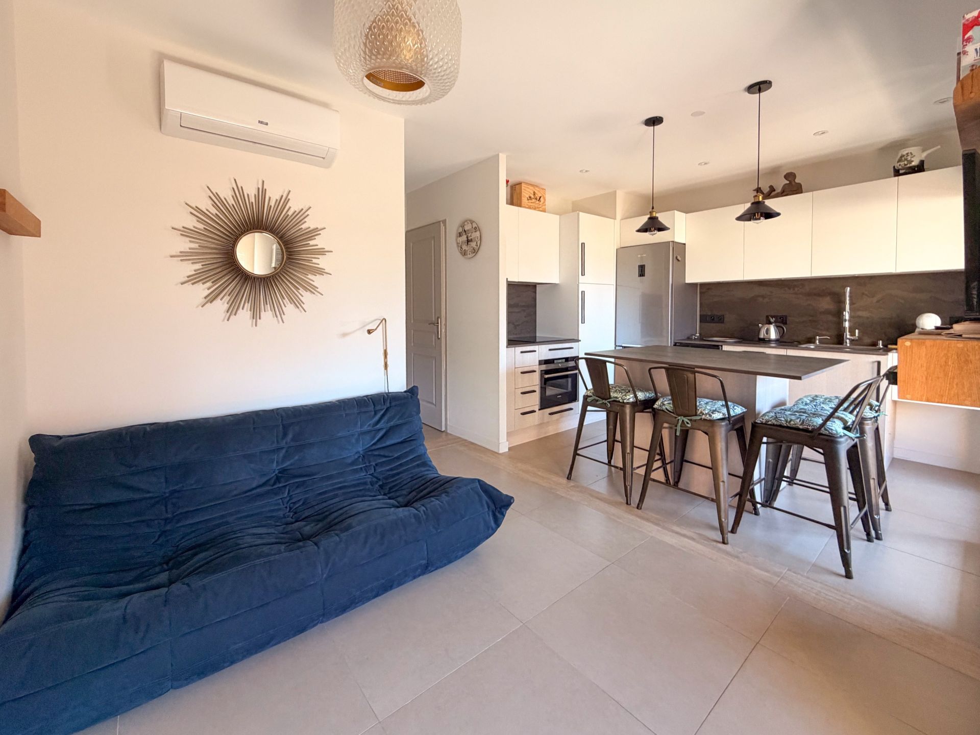 house 9 Rooms for sale on SETE (34200)