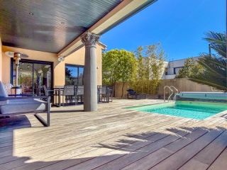 house 9 Rooms for sale on SETE (34200)