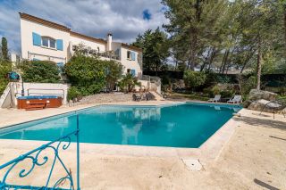 house 6 Rooms for sale on MONTPELLIER (34000)