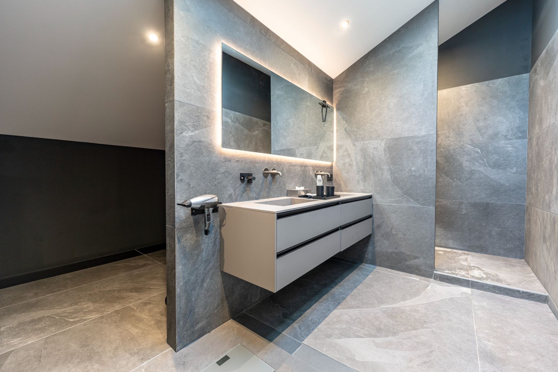 maison 9 Pièces en vente sur MONTPELLIER (34000)