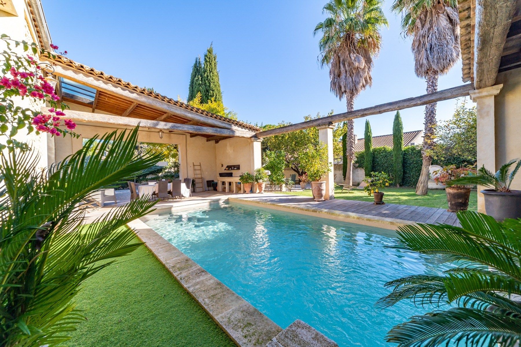 house 8 Rooms for sale on MONTPELLIER (34000)