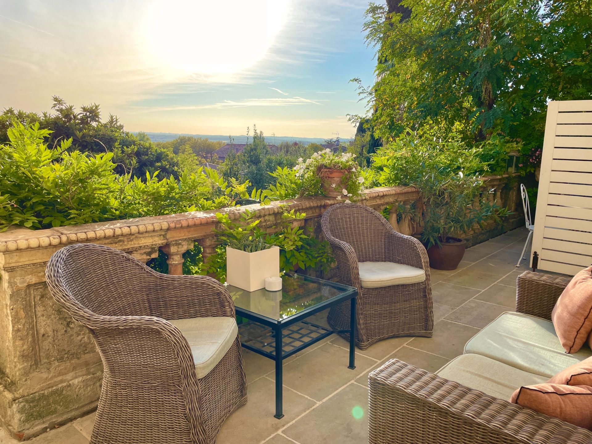 house 12 Rooms for sale on ROUJAN (34320)