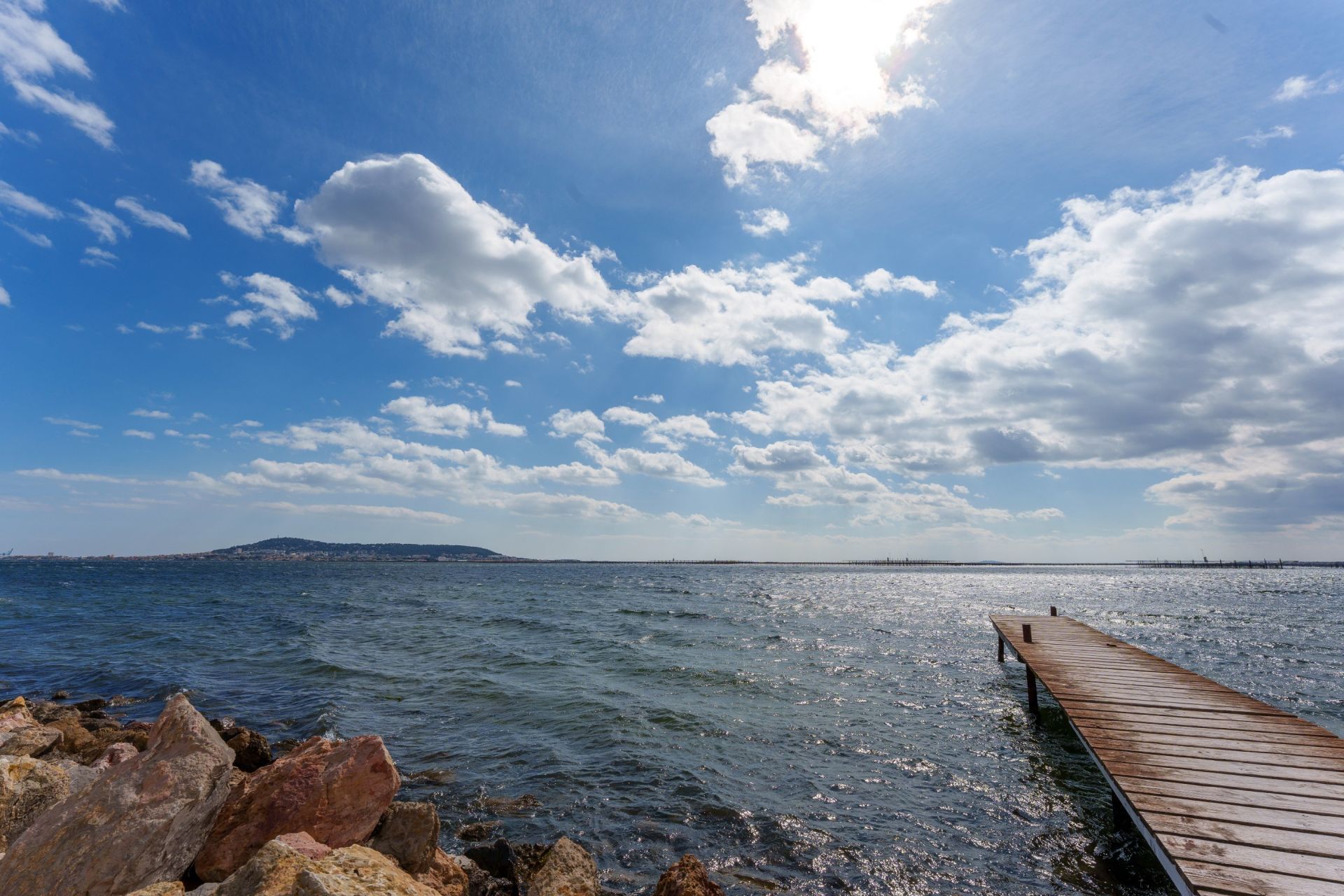 house 9 Rooms for sale on BOUZIGUES (34140)