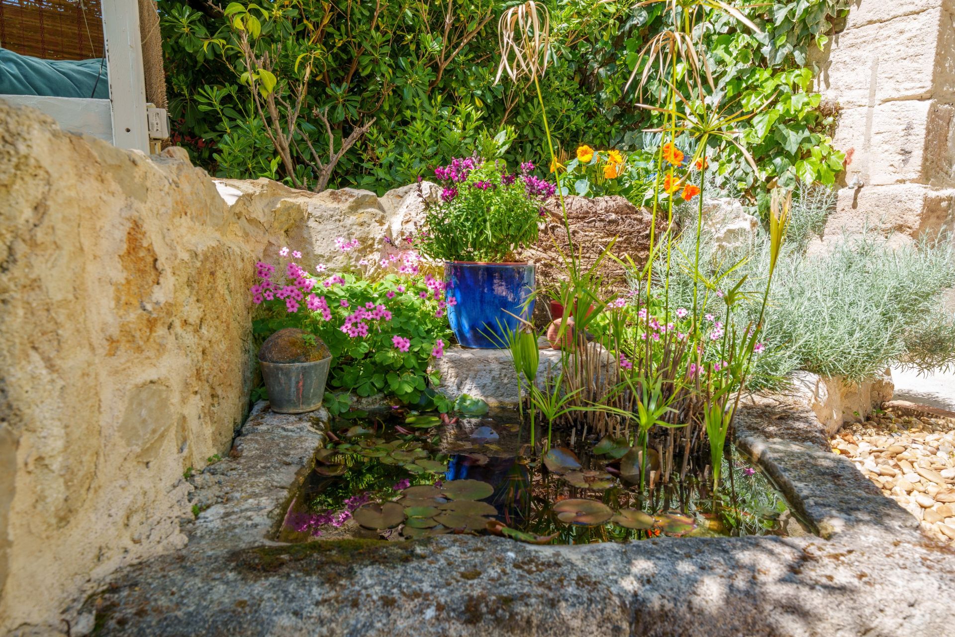 house 10 Rooms for sale on TEYRAN (34820)