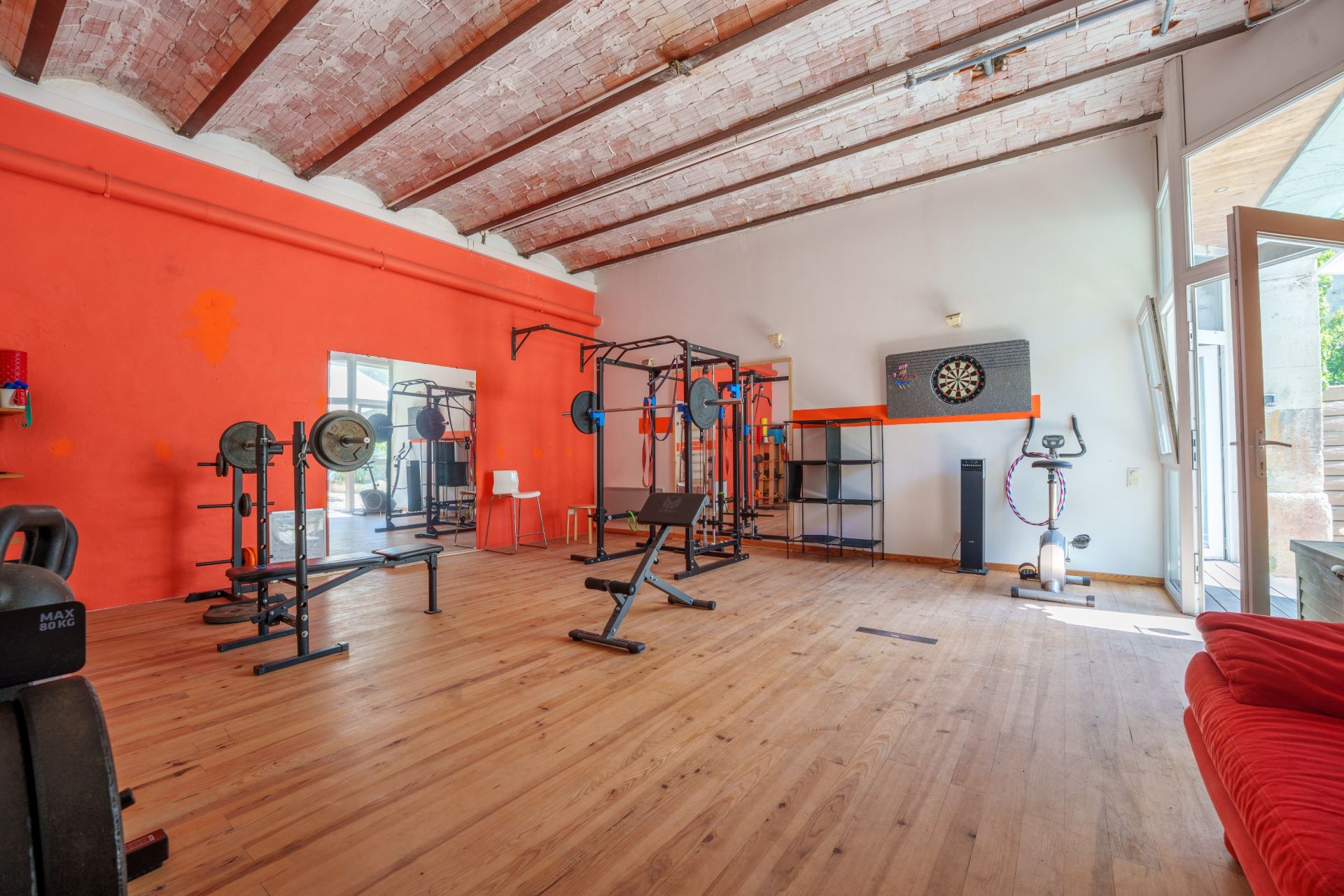 house 10 Rooms for sale on TEYRAN (34820)