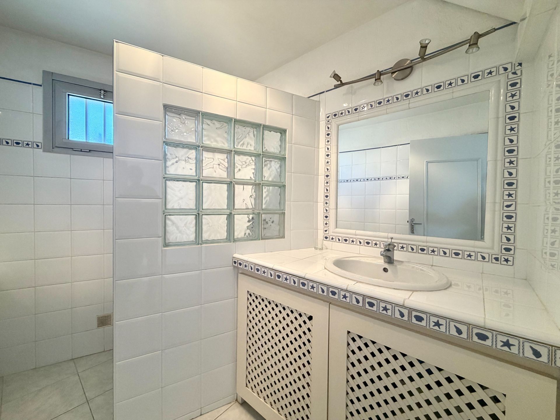 appartement 5 Pièces en vente sur SETE (34200)