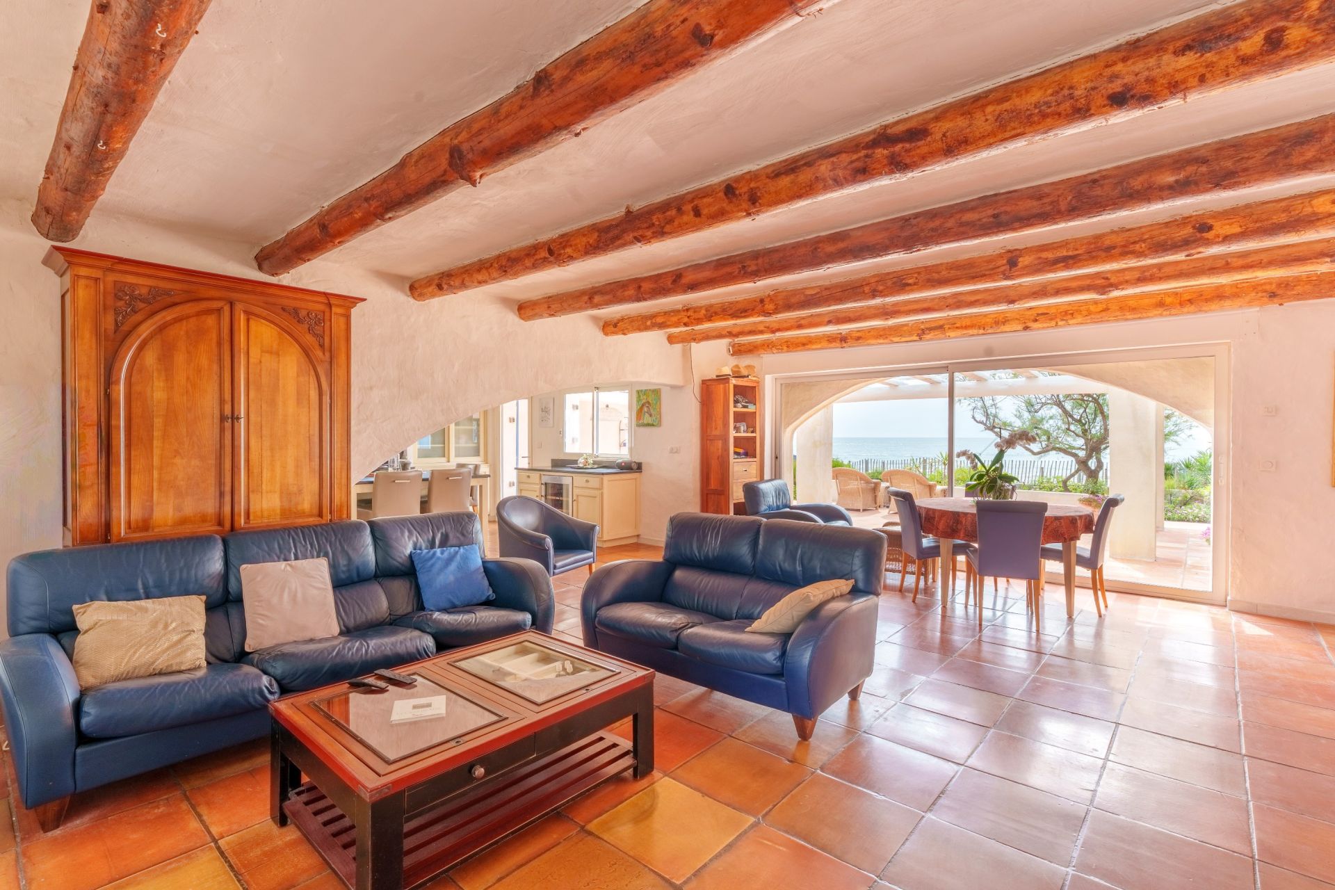 house 8 Rooms for sale on FRONTIGNAN (34110)