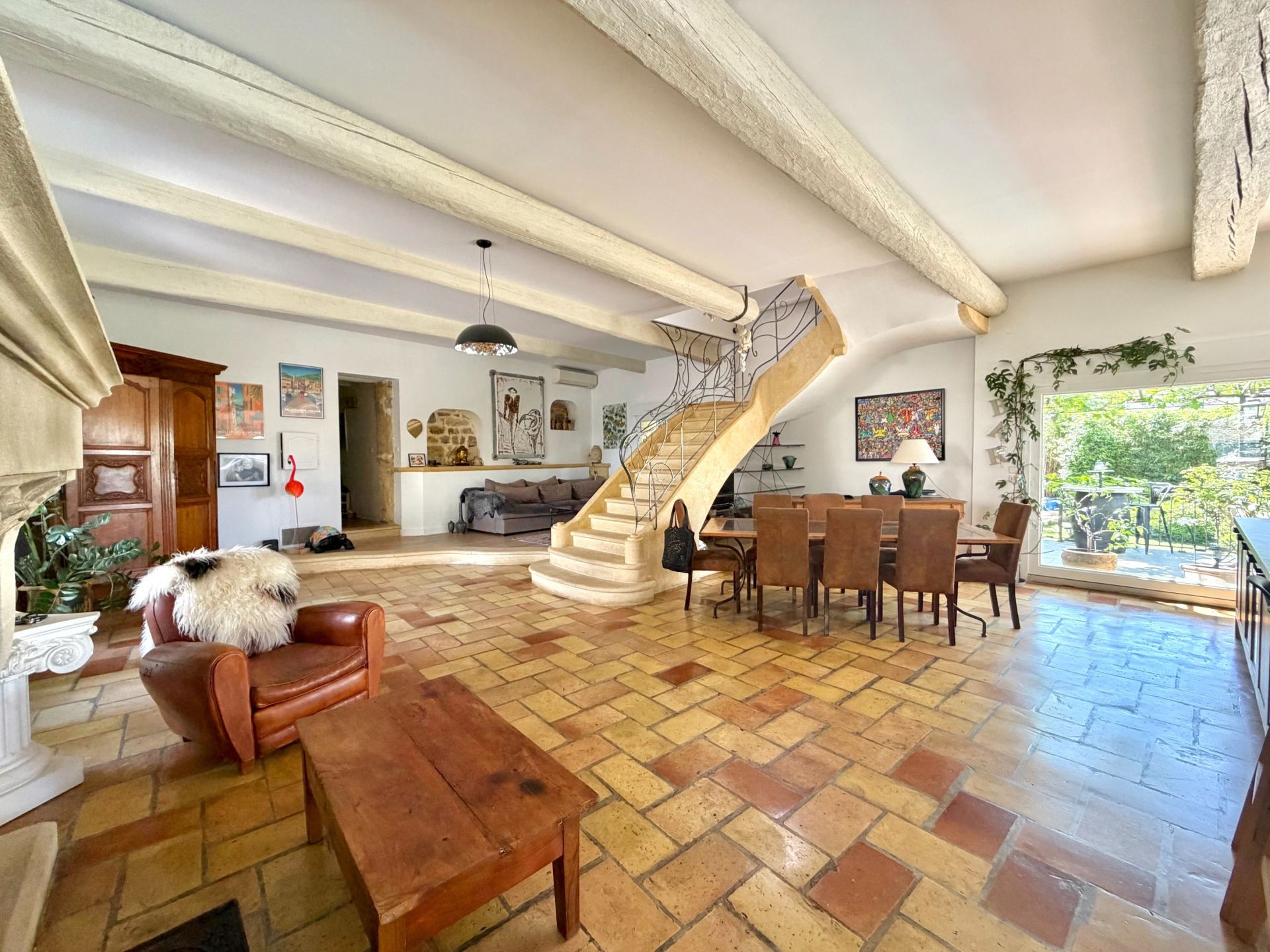 house 8 Rooms for sale on MONTPELLIER (34000)
