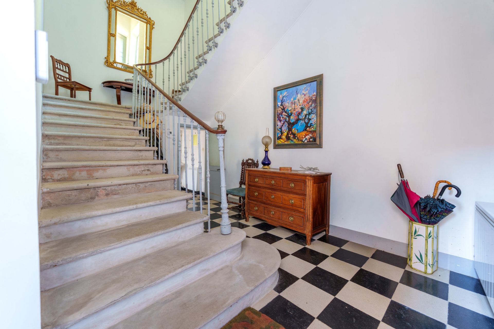 wine estate 26 Rooms for sale on BEZIERS (34500)