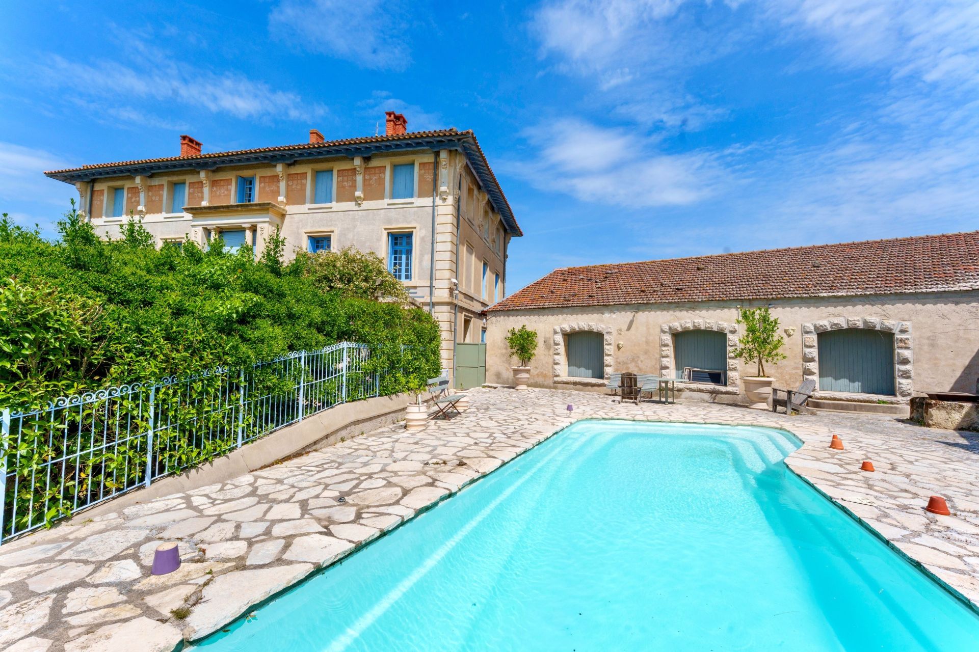 maison 22 Pièces en vente sur PEZENAS (34120)