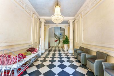 Vente Maison Pézenas 22&nbsp;Pièces 726&nbsp;m²