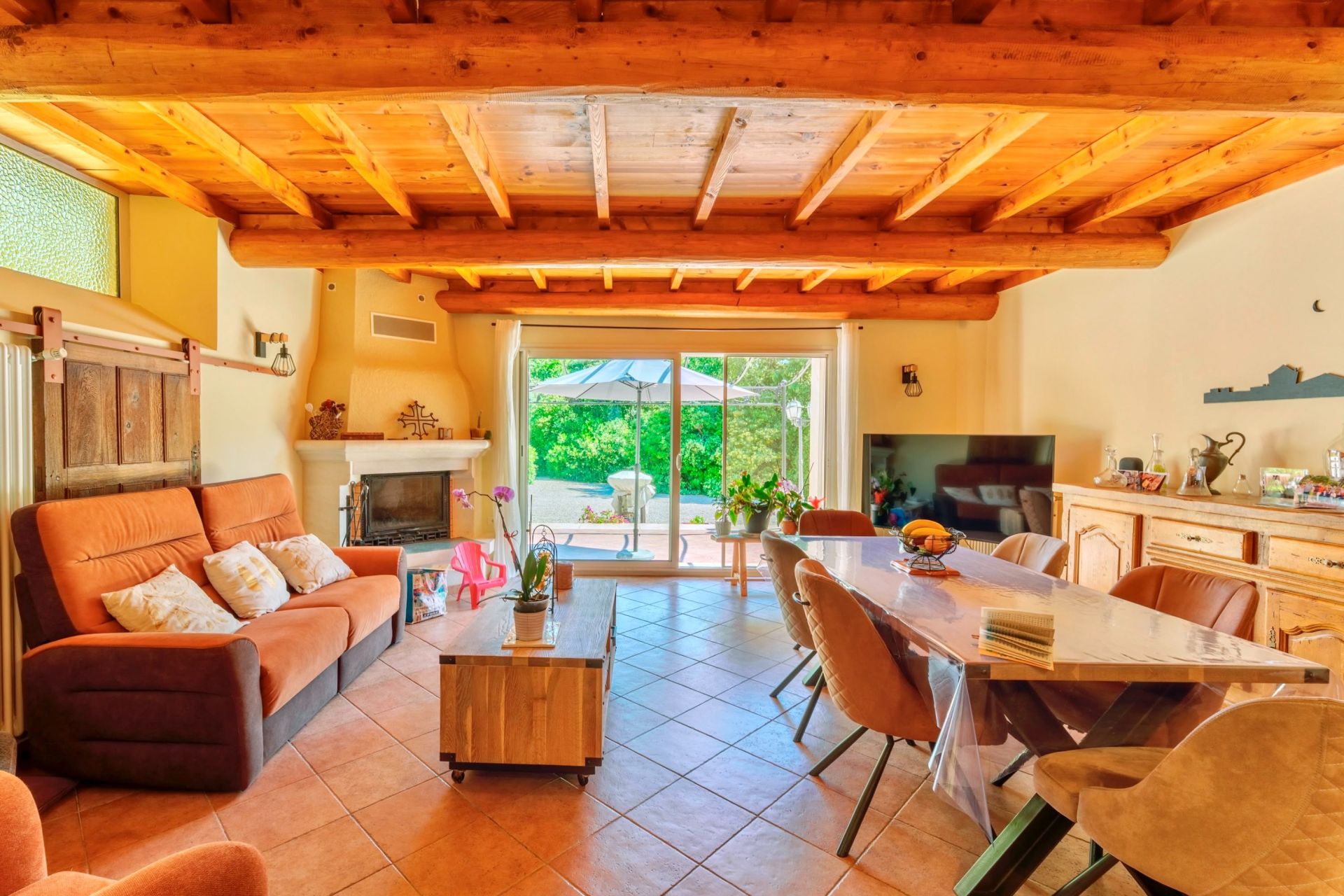 house 43 Rooms for sale on AGDE (34300)