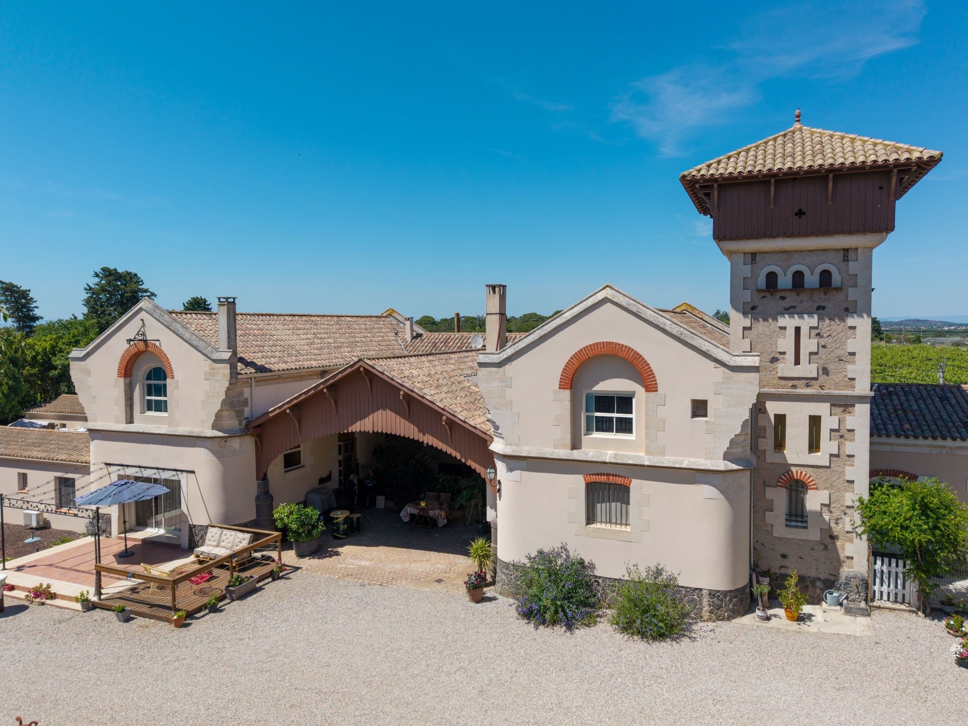 house 43 Rooms for sale on AGDE (34300)