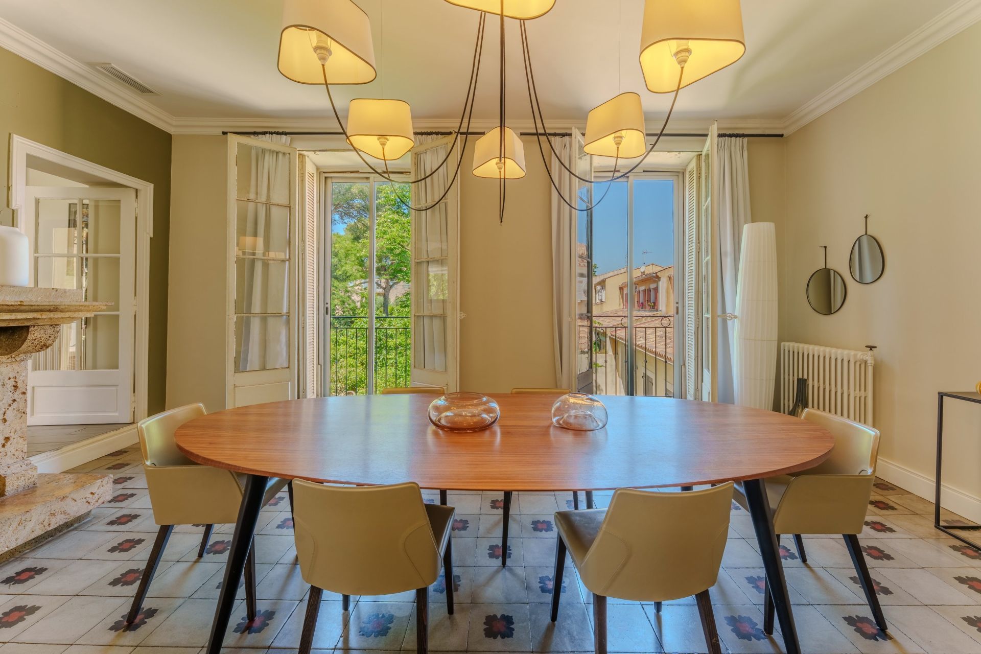 house 10 Rooms for sale on LOUPIAN (34140)