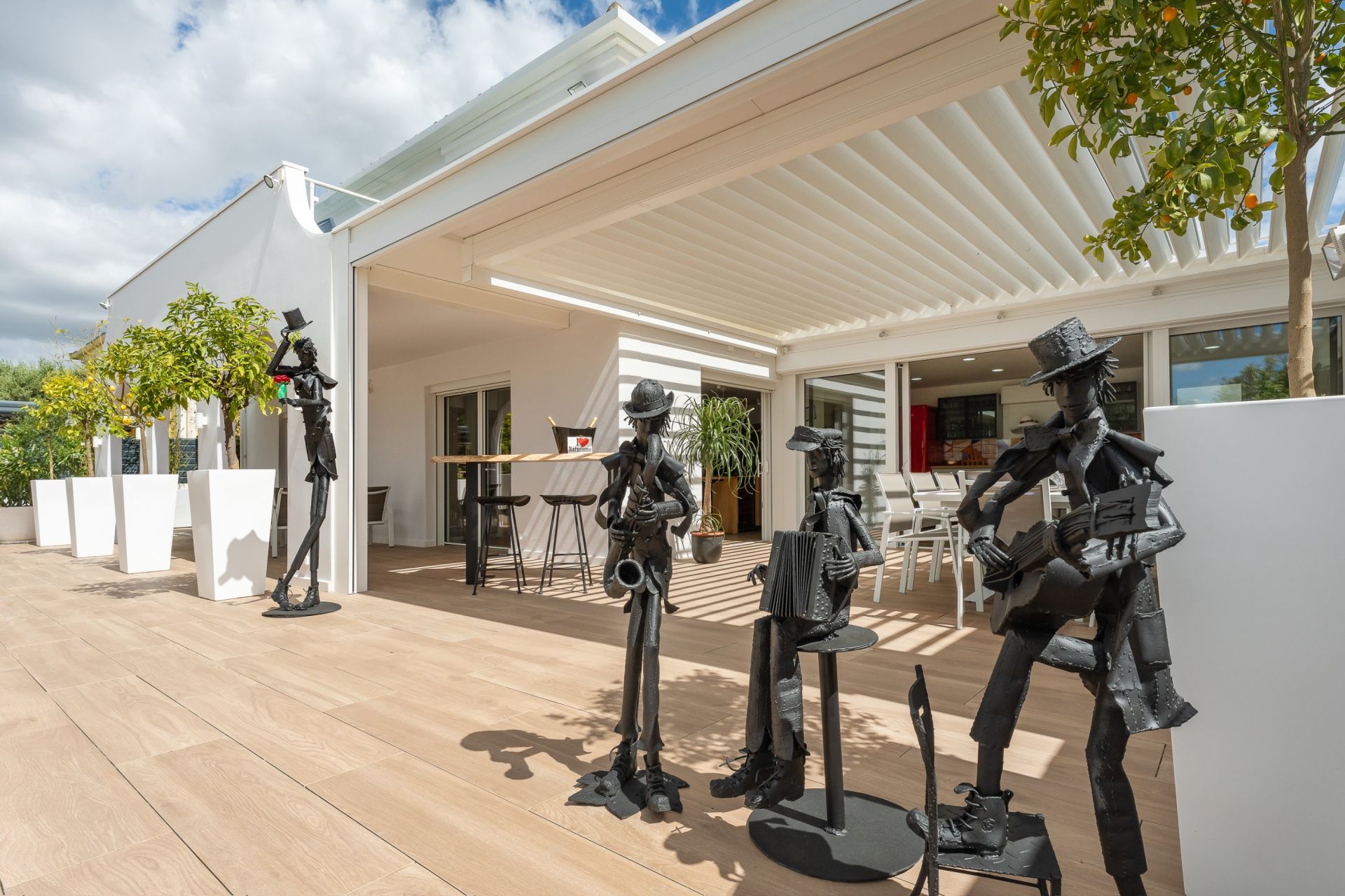 house 4 Rooms for sale on AGDE (34300)