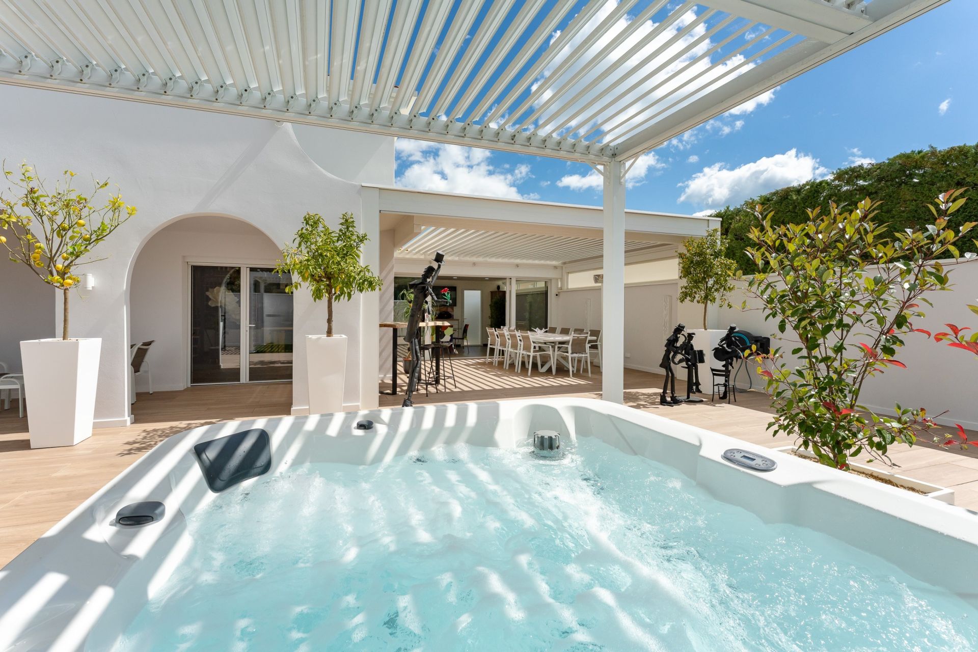 house 4 Rooms for sale on AGDE (34300)