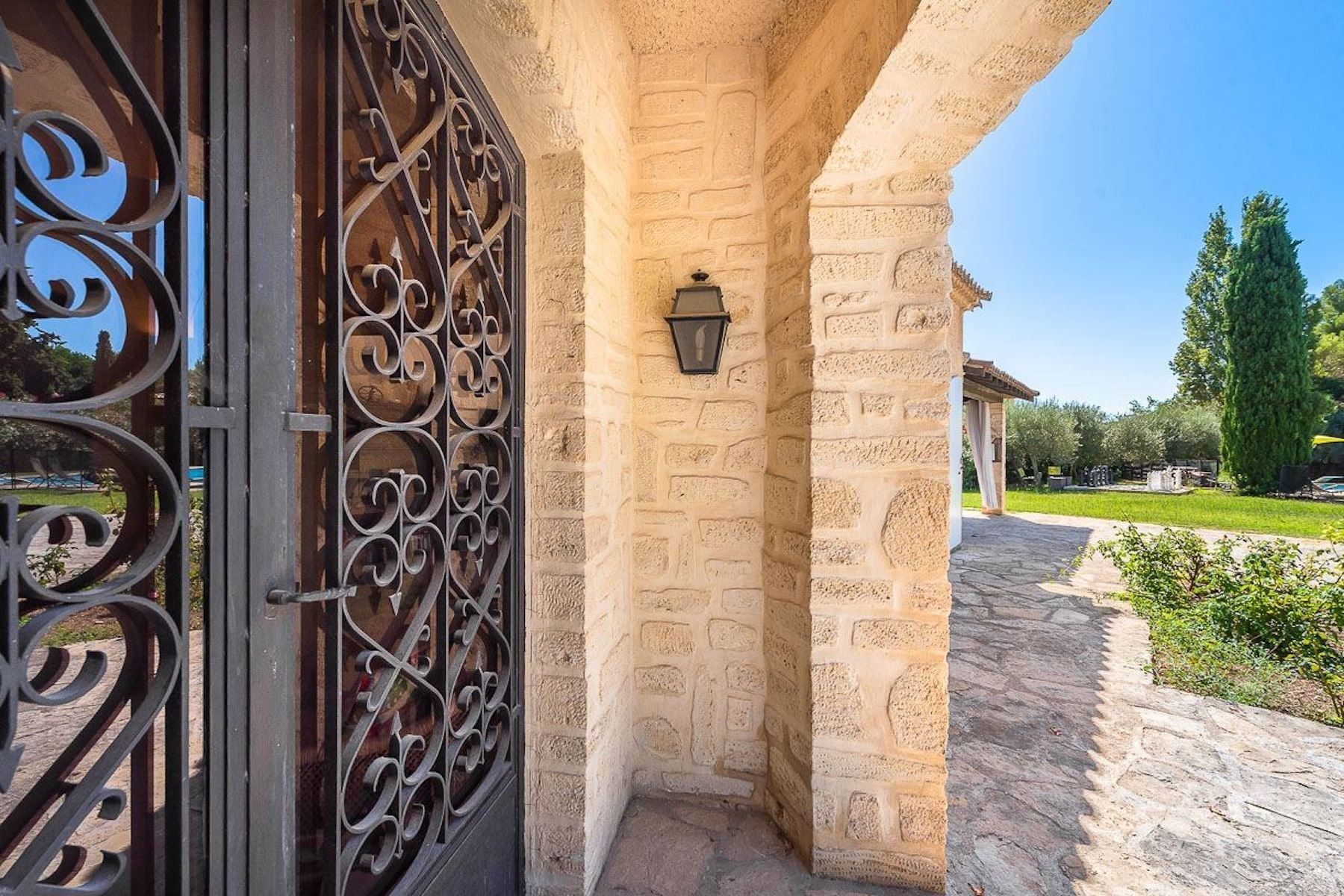 maison 10 Pièces en vente sur ST JEAN DE VEDAS (34430)
