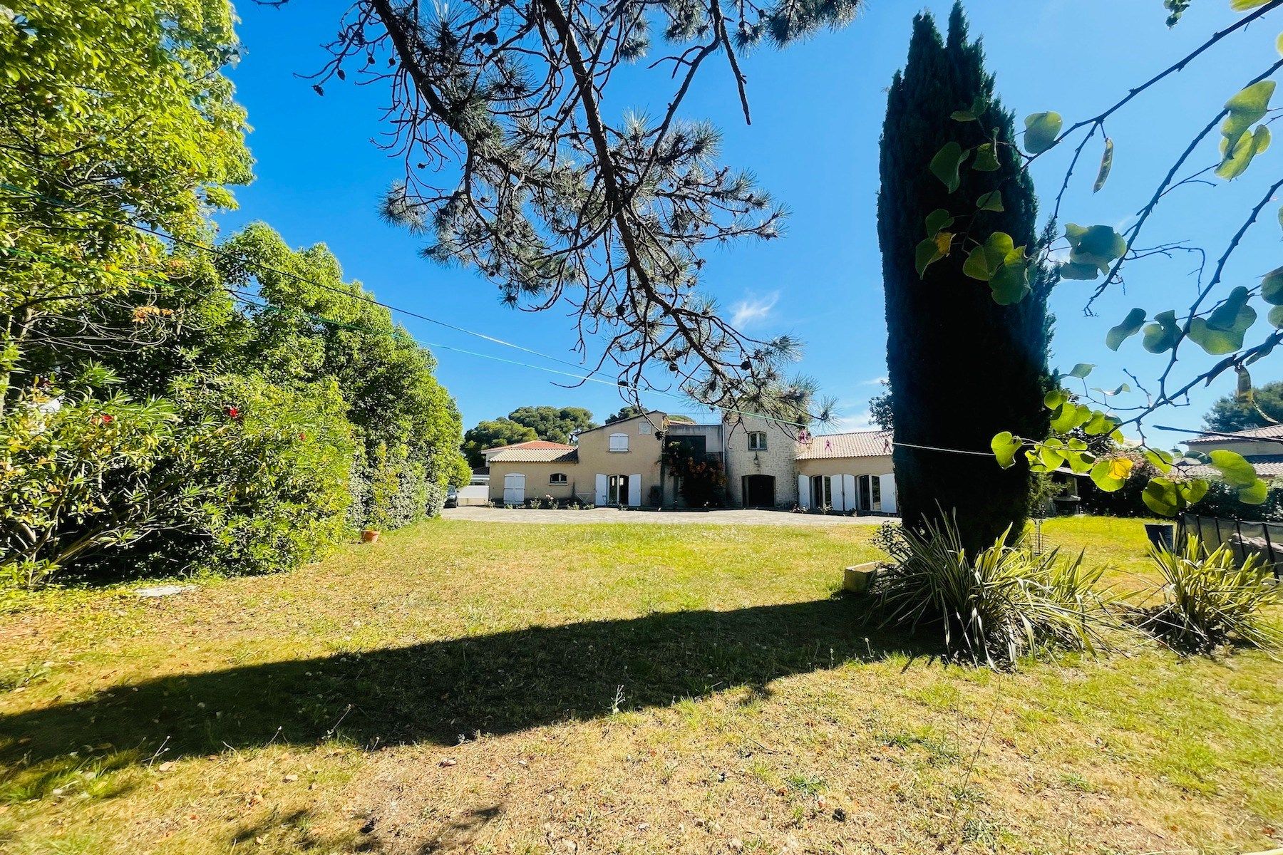 maison 10 Pièces en vente sur ST JEAN DE VEDAS (34430)