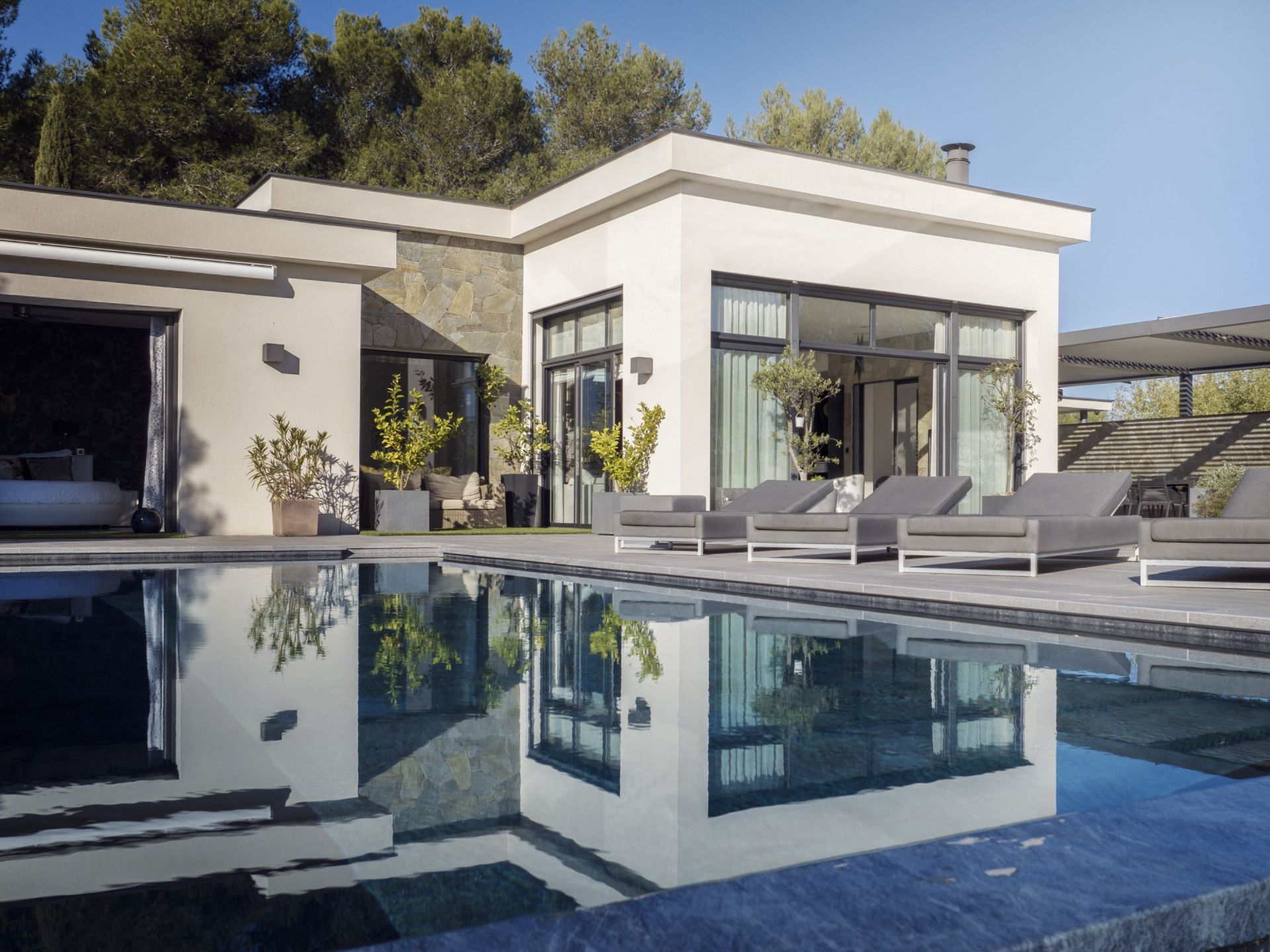 house 17 Rooms for sale on MONTPELLIER (34000)