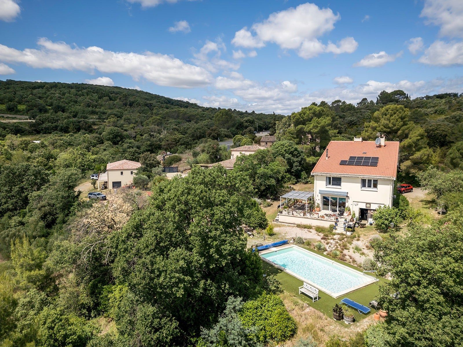 maison 10 Pièces en vente sur GABIAN (34320)