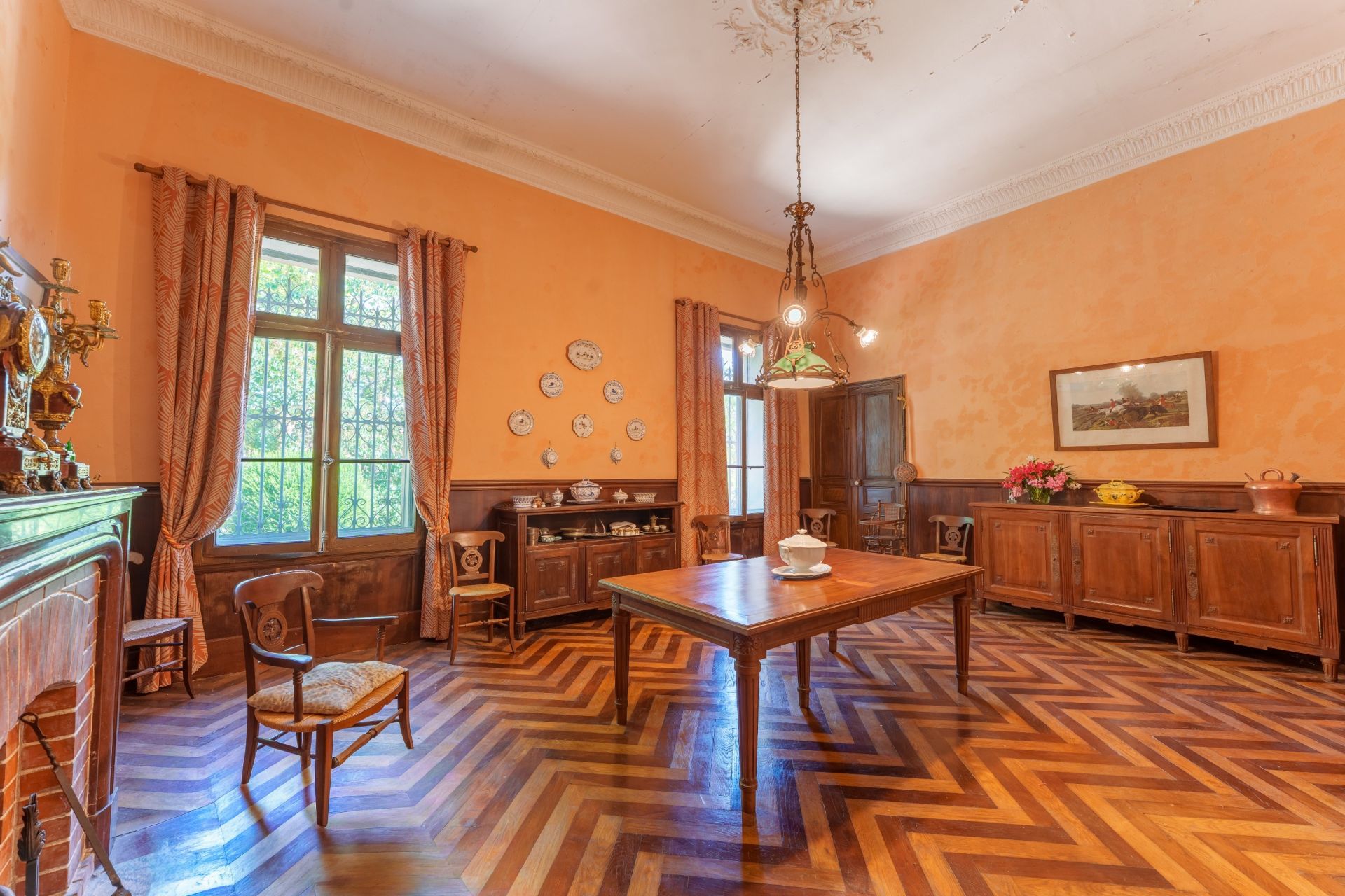 castle 28 Rooms for sale on BEZIERS (34500)